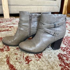Unisa 3.5” heeled ankle boots